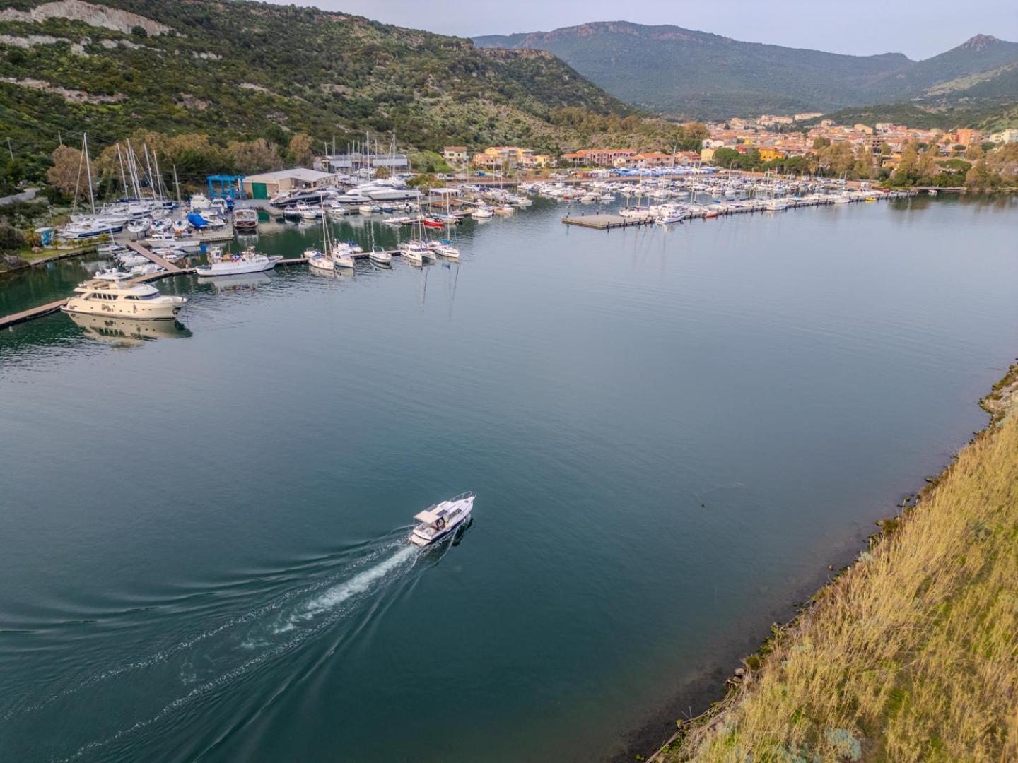 S'Apposentu - Un'Angolo Di Paradiso Con La Vista Sul Castello Bosa Εξωτερικό φωτογραφία